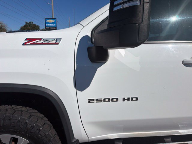 Used 2022 Chevrolet Silverado 2500 LT w/ Convenience Package AWD/4WD image 9