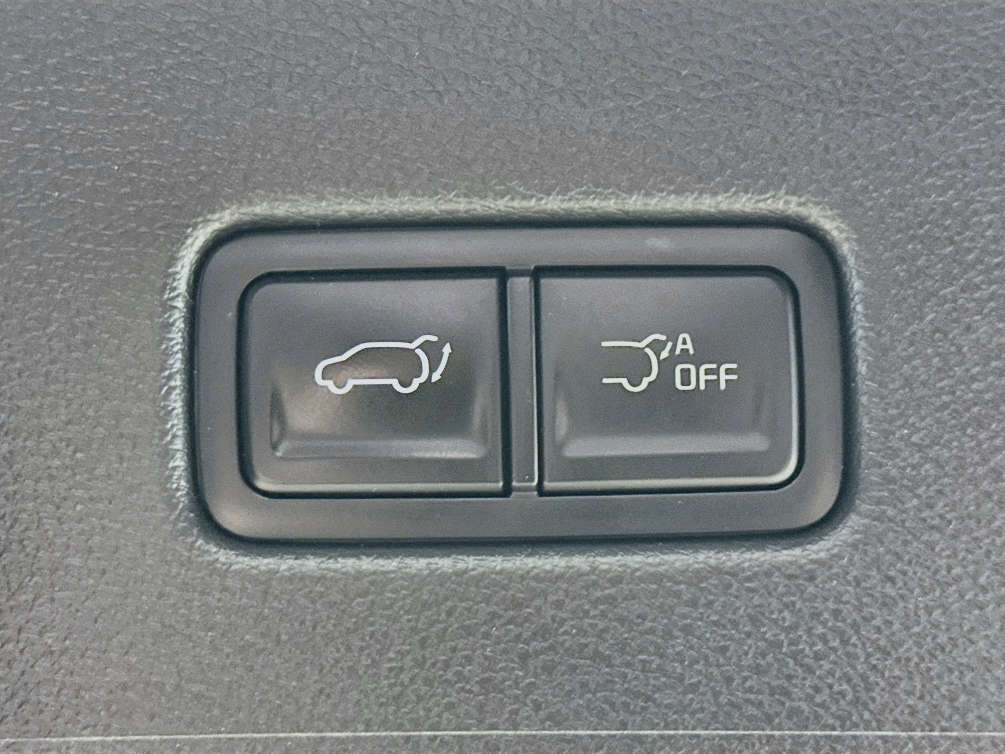 Used 2025 Kia Telluride S AWD/4WD image 33