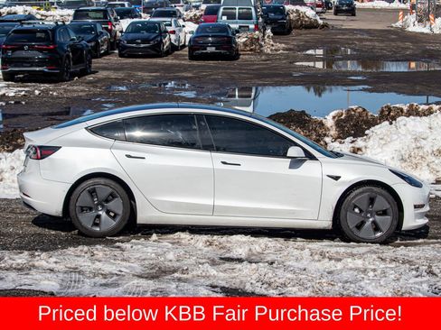Used 2022 Tesla Model 3 Long Range image 8