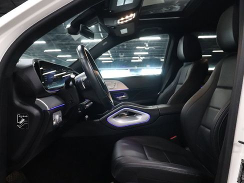 Used 2024 Mercedes-Benz GLE 450e 4MATIC image 10