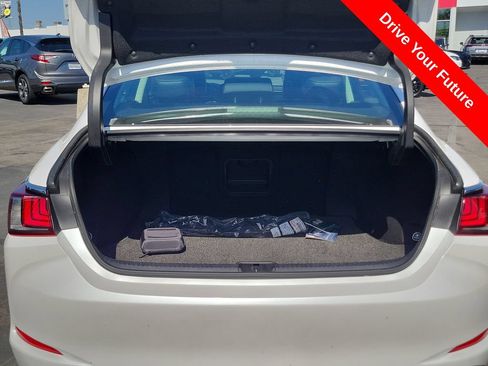 Used 2024 Lexus ES 350 w/ Accessory Package (Z1) FWD image 24
