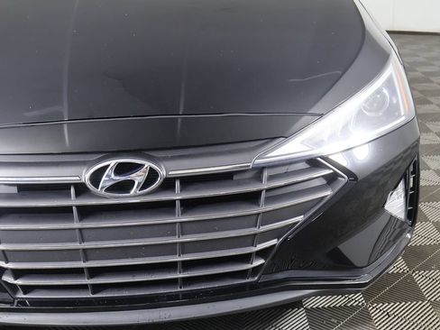 Used 2019 Hyundai Elantra SEL FWD image 11