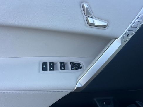 New 2026 BMW iX xDrive45 AWD/4WD image 14