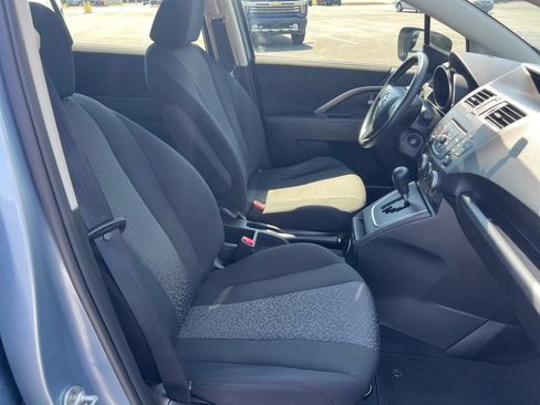 Used 2012 MAZDA MAZDA5 Sport FWD image 32