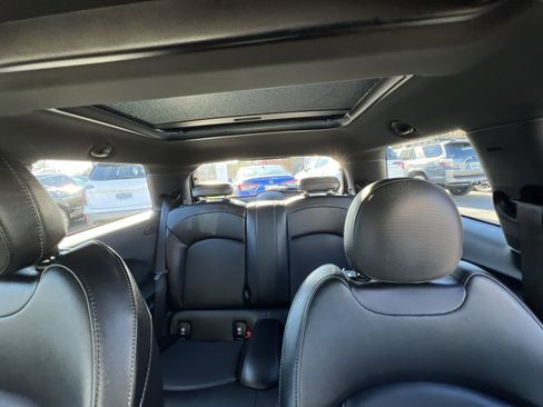 Used 2022 MINI Cooper S w/ Premium Package image 4