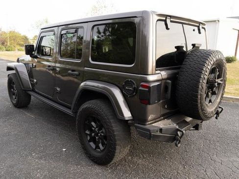 Used 2019 Jeep Wrangler Unlimited Sahara w/ Quick Order Package 24M Moab image 5