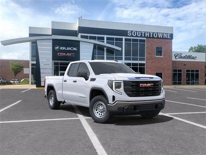 New 2025 GMC Sierra 1500 Pro w/ Convenience Package
