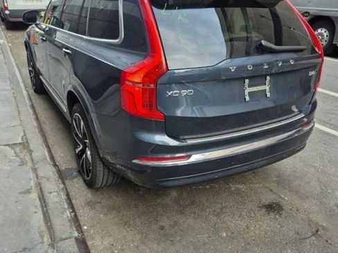 Certified 2023 Volvo XC90 B6 Plus w/ Protection Package Premier image 4