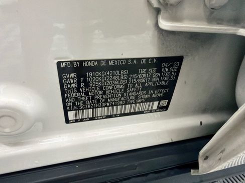 Used 2023 Honda HR-V LX image 31