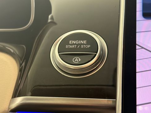 Used 2023 Mercedes-Benz S 580 4MATIC Sedan image 21