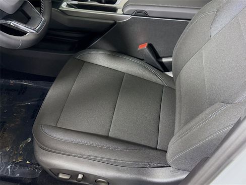 New 2026 Chevrolet Equinox EV LT w/ Comfort Package image 13