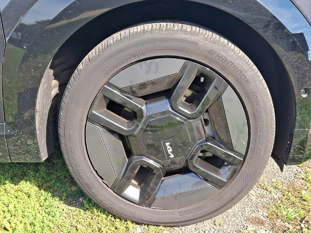 Certified 2026 Kia EV9 GT-Line AWD/4WD image 7