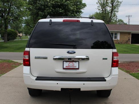 Used 2014 Ford Expedition Limited w/ Equipment Group 301A AWD/4WD image 8