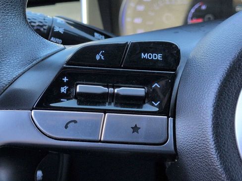 Certified 2024 Hyundai Santa Cruz SE FWD image 24