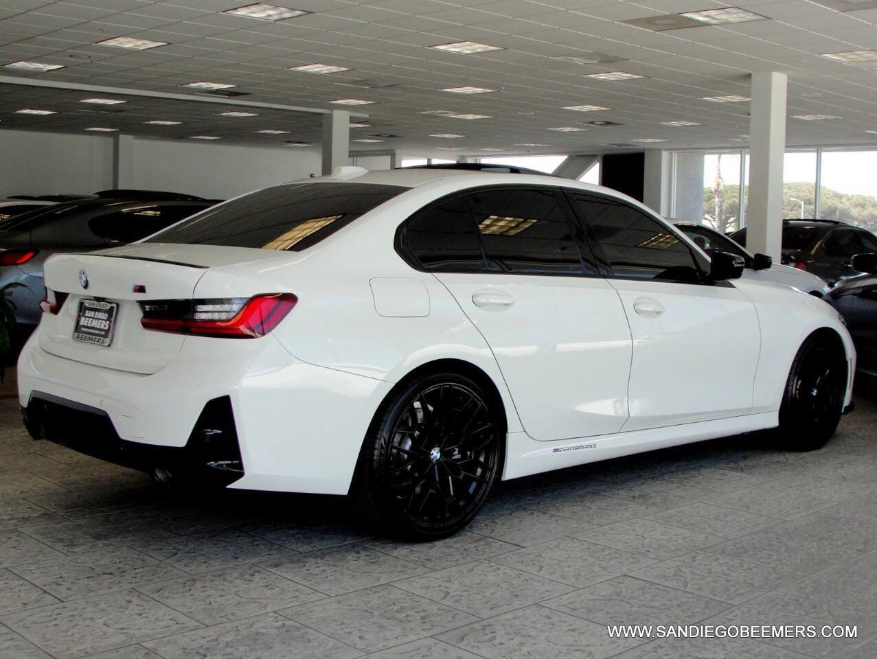 Used 2023 BMW 330i Sedan w/ M Sport Package RWD image 65