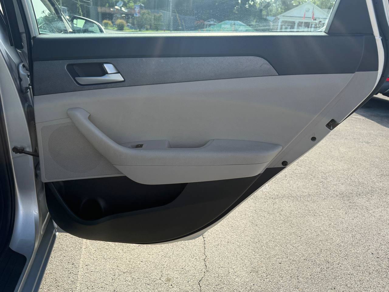 Used 2017 Hyundai Sonata SE FWD image 27