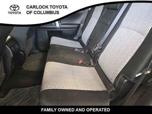 Used 2016 Toyota 4Runner SR5 AWD/4WD image 15