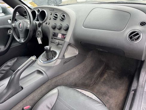 Used 2009 Pontiac Solstice Convertible w/ Premium Package RWD image 15