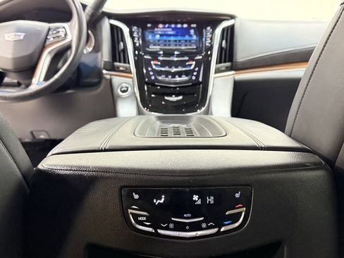 Used 2017 Cadillac Escalade Premium Luxury w/ LPO, Radiant Package image 19