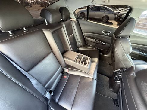 Used 2019 Acura TLX FWD image 17