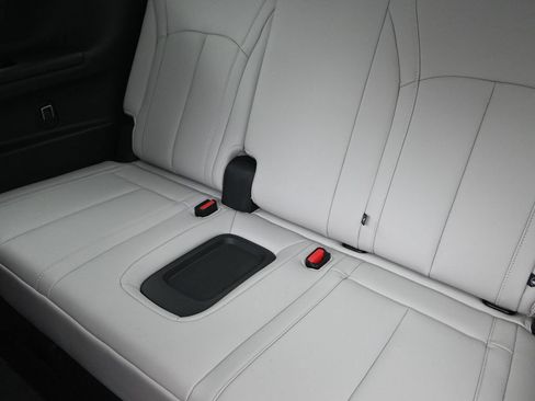 Certified 2026 INFINITI QX60 Pure w/ Cargo Package FWD image 17