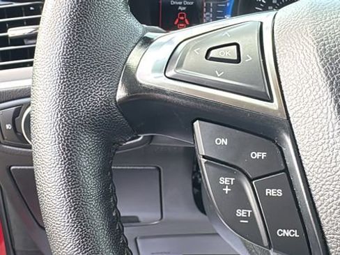 Certified 2023 Ford Edge SEL w/ Convenience Package image 16