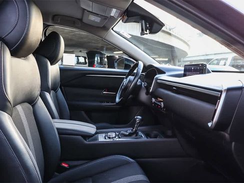 Used 2024 MAZDA CX-50 AWD 2.5 S w/ Preferred Package image 17