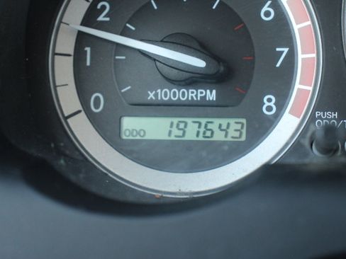 Used 2005 Toyota Sienna LE FWD image 22