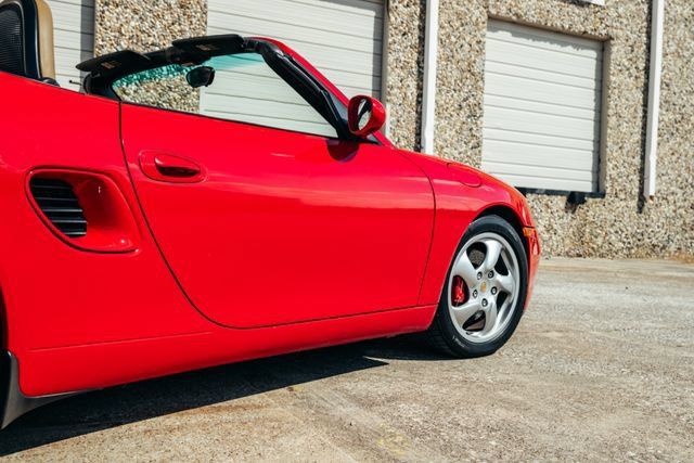 Used 2000 Porsche Boxster S RWD image 26