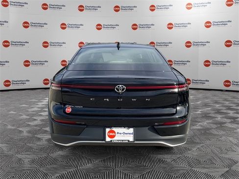 Used 2024 Toyota Crown XLE image 4