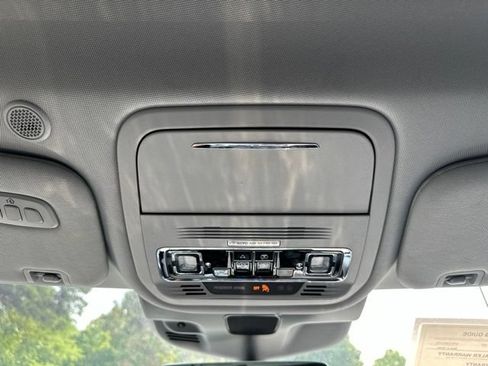 Used 2021 Lincoln Aviator Grand Touring w/ Elements Package Plus AWD/4WD image 29