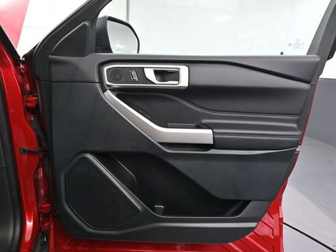 Used 2023 Ford Explorer XLT w/ Equipment Group 202A image 48