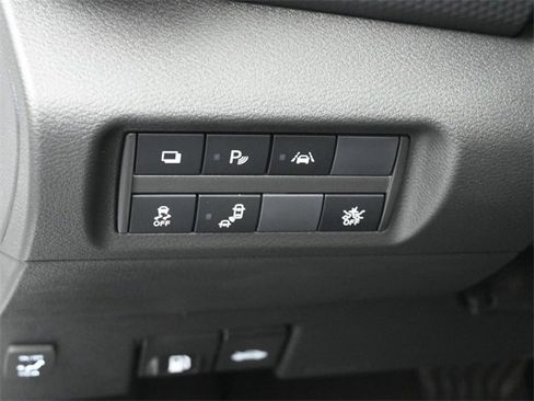 New 2025 Nissan Kicks Play S w/ Interior Electronics Package image 21