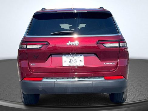 Used 2023 Jeep Grand Cherokee L Limited w/ Luxury Tech Group II RWD image 6