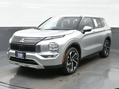 Used 2023 Mitsubishi Outlander SE