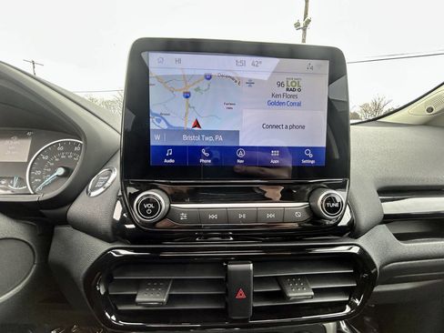 Used 2020 Ford EcoSport Titanium image 22