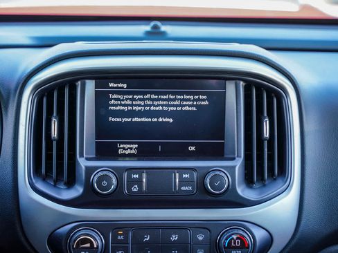 Used 2021 Chevrolet Colorado ZR2 image 14