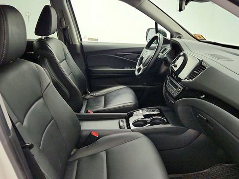 Used 2021 Honda Pilot Touring image 25