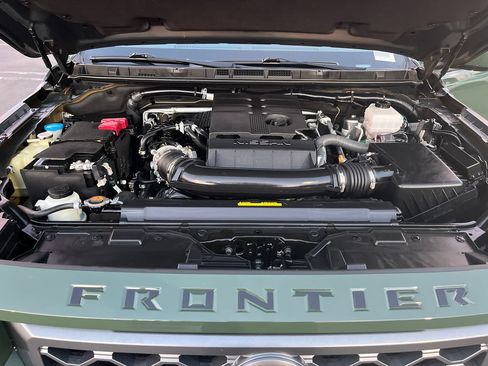 Used 2023 Nissan Frontier SV w/ SV Convenience Package RWD image 23
