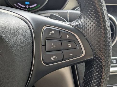 Used 2019 Mercedes-Benz GLC 350e 4MATIC image 36