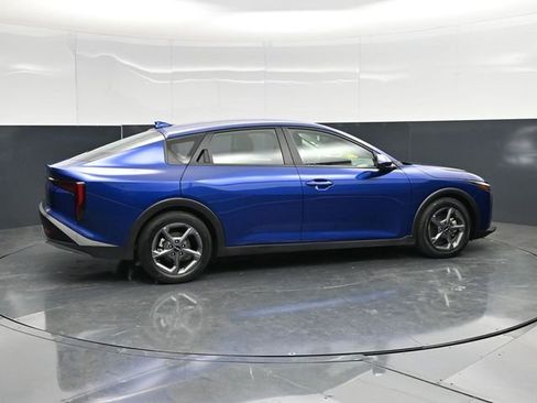 Used 2025 Kia K4 FWD image 12