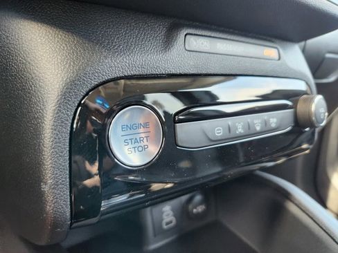 New 2026 Ford Escape SE image 15