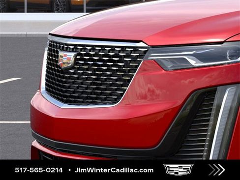 New 2025 Cadillac XT6 Luxury image 13