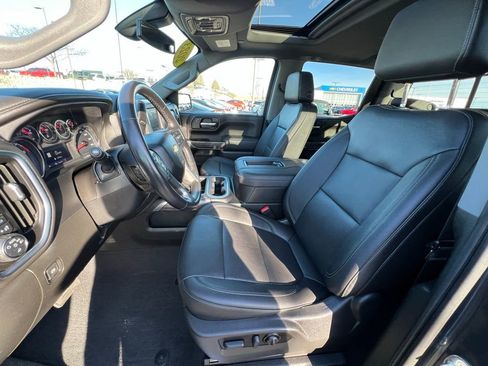 Used 2022 Chevrolet Silverado 1500 LTZ w/ LTZ Premium Package image 18