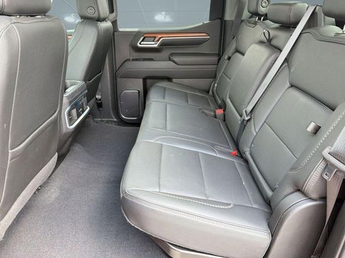 Used 2022 GMC Sierra 1500 Denali w/ Denali Reserve Package image 14