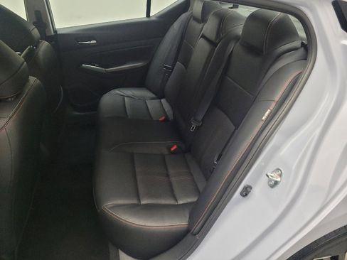 Used 2024 Nissan Altima 2.5 SR w/ SR Premium Package image 18