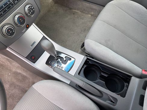 Used 2005 Nissan Altima 3.5 SE image 31