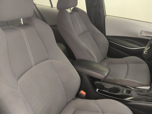 Used 2020 Toyota Corolla SE FWD image 21