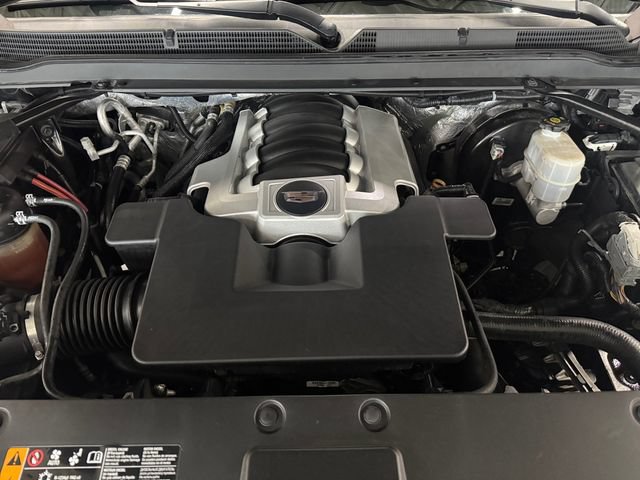 Used 2018 Cadillac Escalade ESV Luxury AWD/4WD image 7