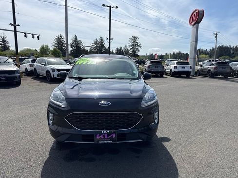 Used 2021 Ford Escape SEL AWD/4WD image 3